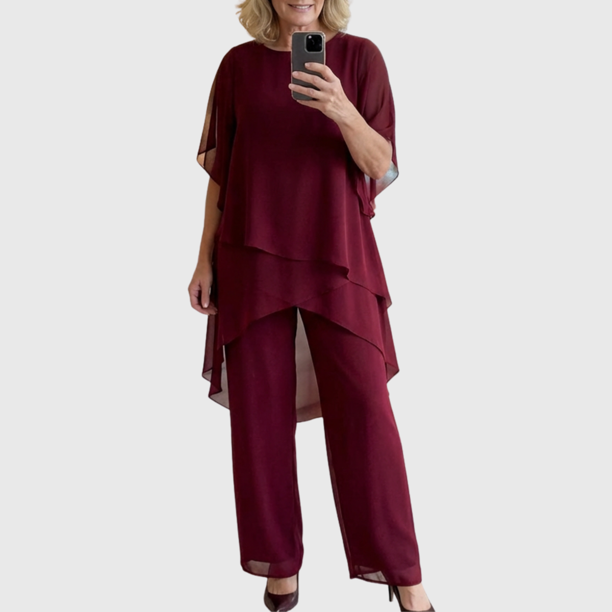 Mary - Chic Two-Piece Set in Burgundy