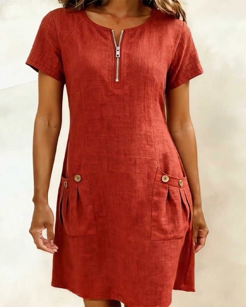 Side view showing the Judith dress pocket detail