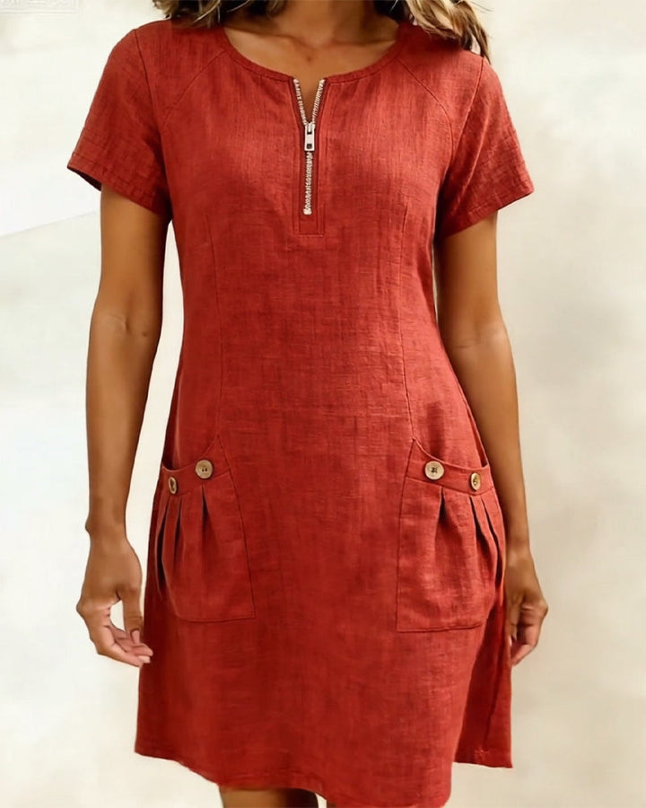 Side view showing the Judith dress pocket detail