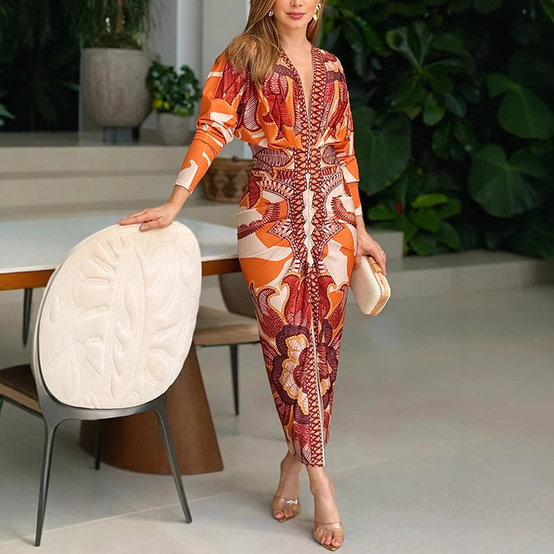 Kinsley - Elegant V-Neck Dress